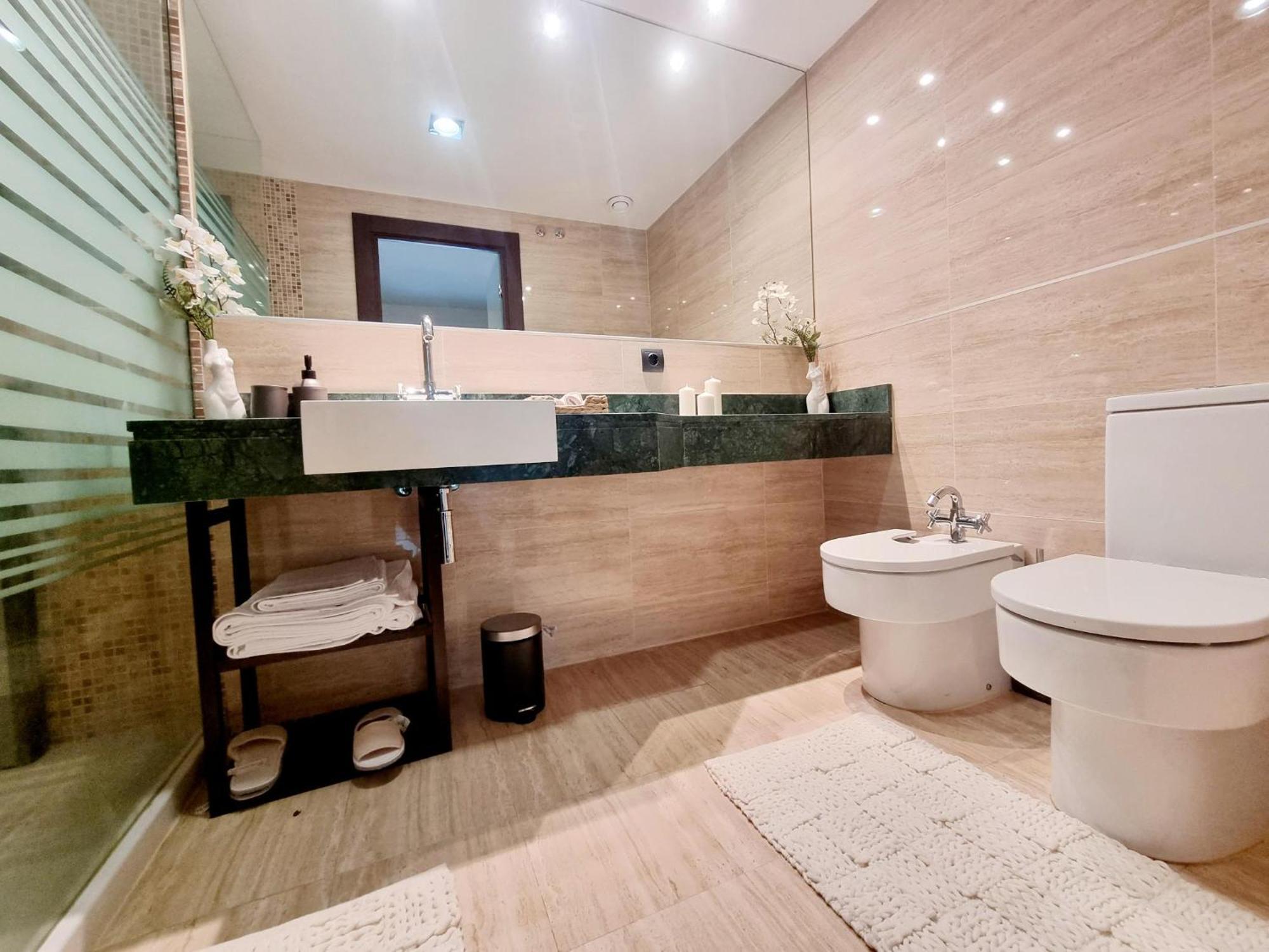 Exyca Ifema Apartament *